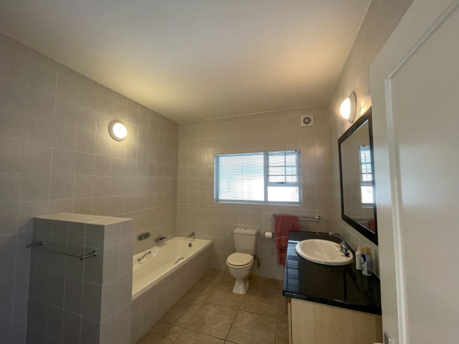 7 Bedroom Property for Sale in Cutty Sark Western Cape